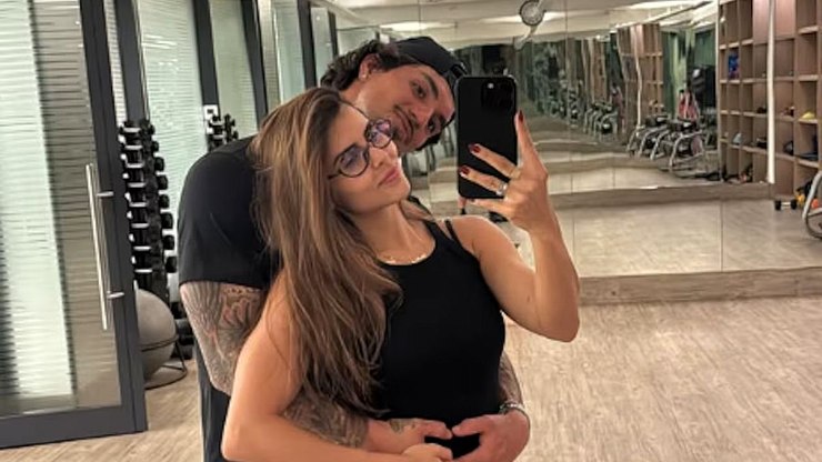 Namorada de Gabriel Medina pede demissão do SBT