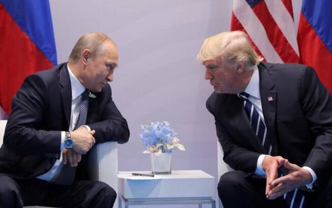 Donald Trump e Vladimir Putin conversaram em meio a cúpula do G-20 no Japão