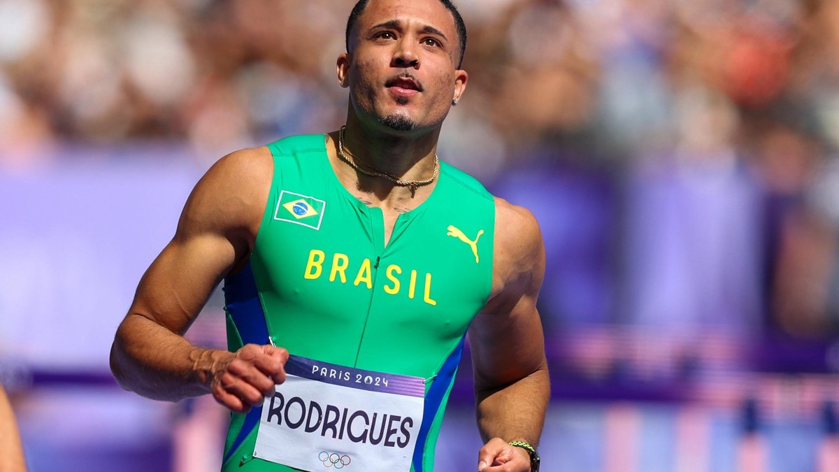 Eduardo de Deus avança às semifinais dos 110m com barreiras em Paris