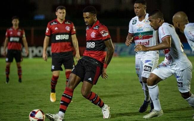 Sem o Maracanã, Flamengo confirma onde jogará as primeiras rodadas do Campeonato Carioca