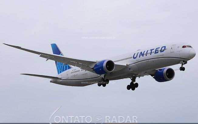 United realiza operao com o Boeing 787-10 em So Paulo United realiza operao com o Boeing 787-10 em So Paulo
