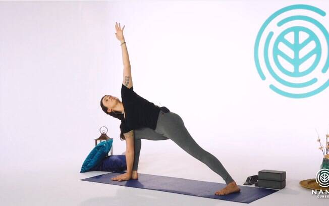 Aprenda a fazer ioga em casa e conquiste um bem-estar melhor, além de reduzir a ansiedade e o estresse