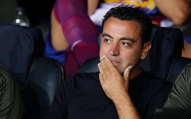 Barcelona anuncia que Xavi não fica para a próxima temporada