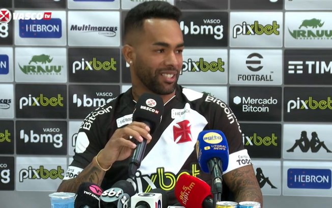 Corinthians anuncia retorno de Balbuena