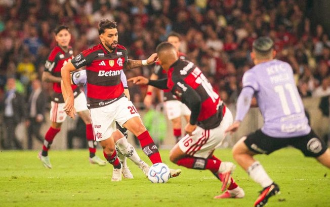 Flamengo pode fazer uma grande venda para evitar prejuízo com possível saída da Betano Flamengo pode fazer uma grande venda para evitar prejuízo com possível saída da Betano