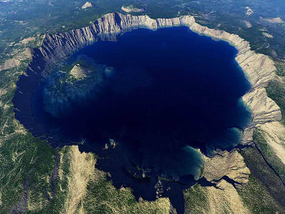 O Lago Crater é o mais profundo dos Estados Unidos. Foto: Reprodução
