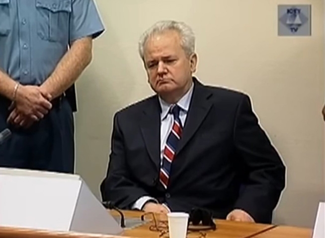 Slobodan Milosevic (1941-2006) - Presidente da Sérvia de 1989 a 1997, foi acusado de genocídio, responsável pela eliminação de bósnios e muçulmanos da região do Kosovo