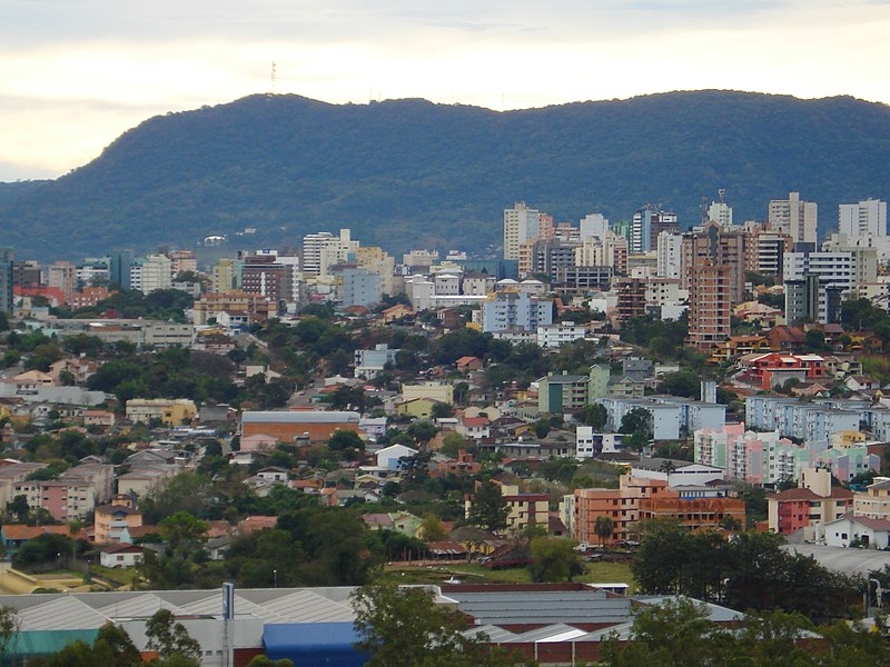 A descoberta de fósseis no Rio Grande do Sul é reconhecida mundialmente. Sítios atraem visitantes e este tema tornou-se um forte atrativo para o turismo no estado. Reprodução: Flipar