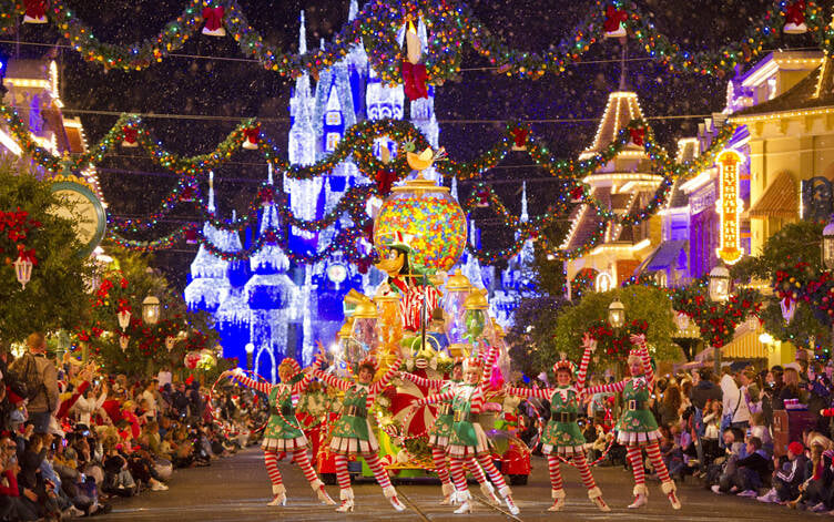 Decoração de natal chama a atenção nos parques. Foto: Divulgação Walt Disney World 