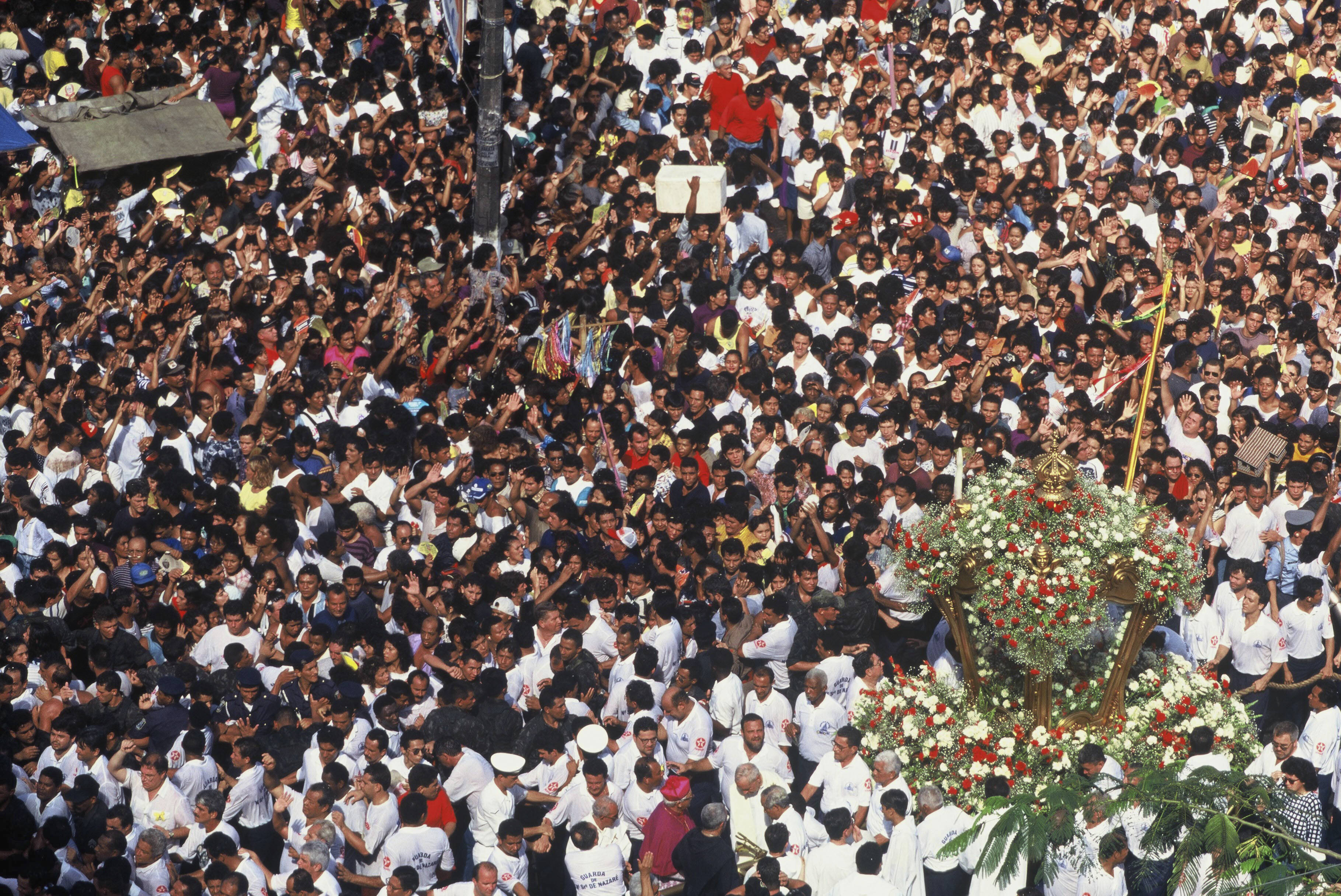 Círio de Nazaré atrai milhares de pessoas a Belém em outubro. Foto: Getty Images