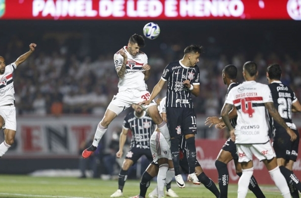 14) Corinthians: 6 pontos (Jogos: 6 - 1 vitória, 3 empates e 2 derrotas: 33% de aproveitamento). - Foto: Paulo Pinto / Saopaulofc.net
