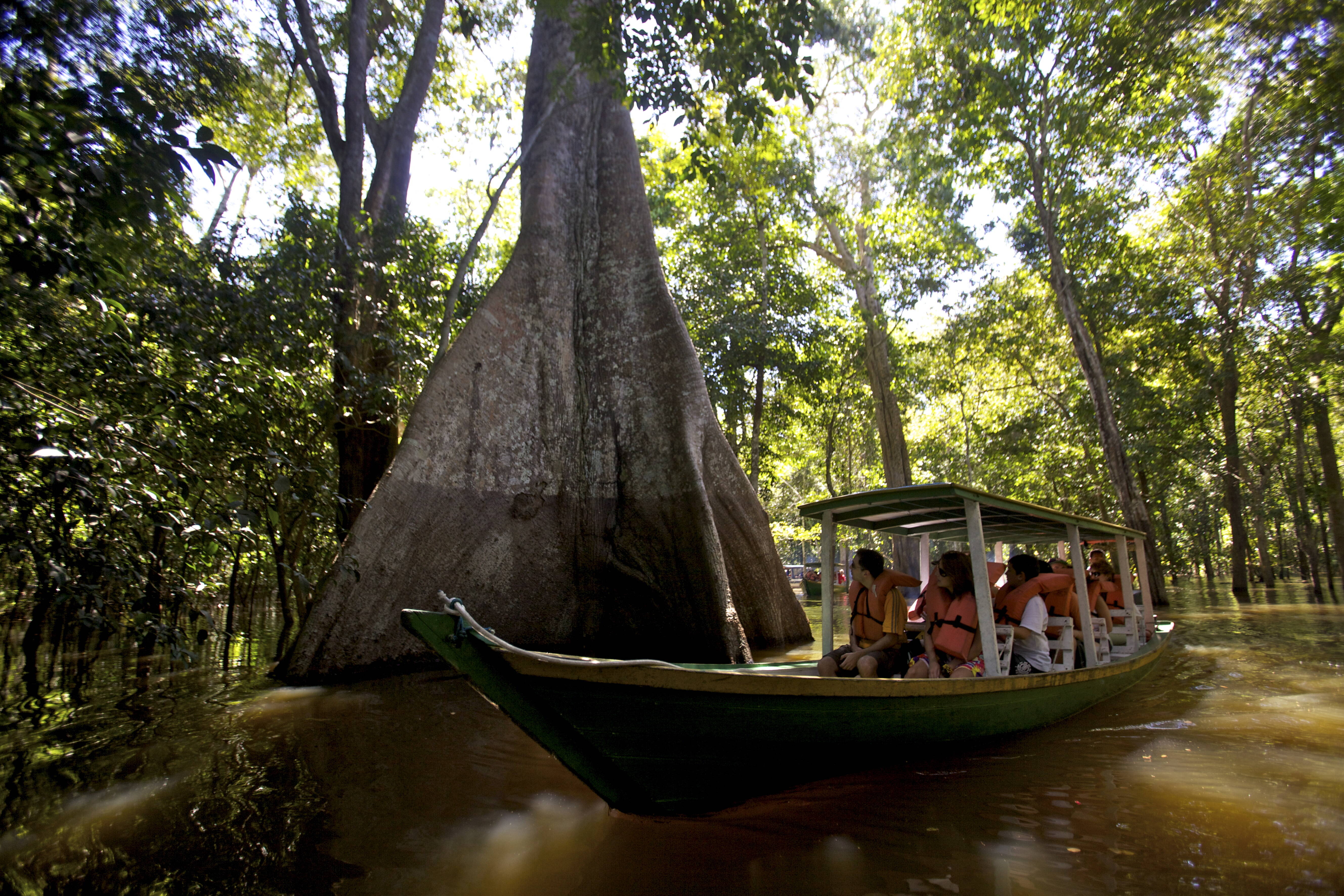 Passeio pelo rio Amazonas é uma das principais atrações em Manaus Getty Images