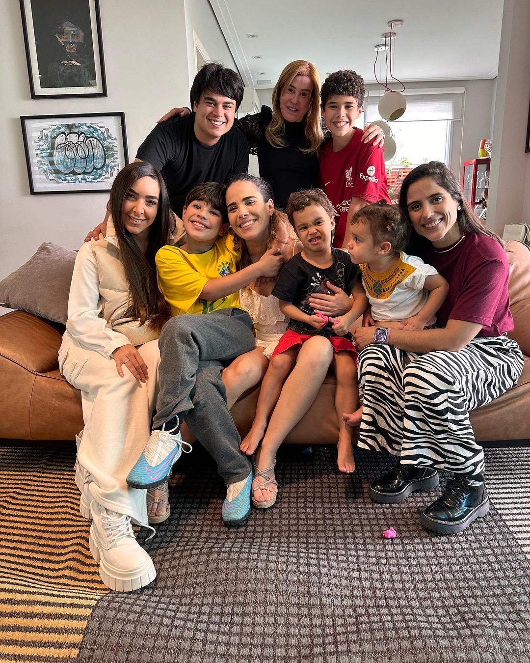 Zilu Godói se reúne com família no Brasil. Foto: Reprodução/Instagram
