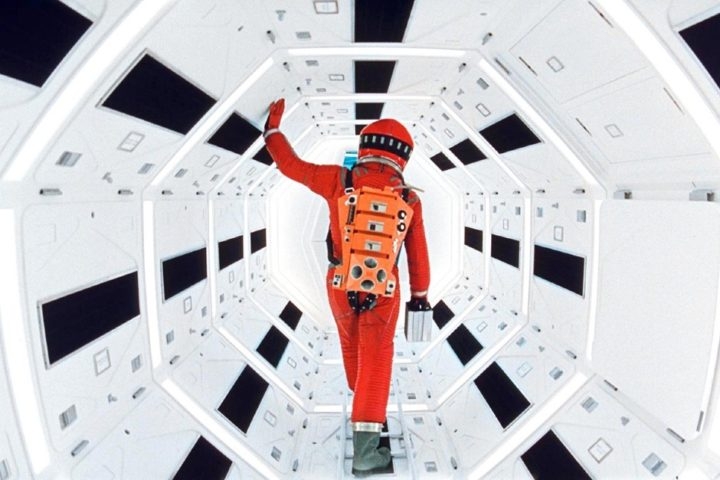 #7. “2001: Uma odisseia no espaço (1968)”: Considerado por muitos críticos a obra máxima do aclamado diretor Stanley Kubrick, “2001” costuma dividir opiniões do público geral por ter uma narrativa complexa e fora do convencional.  Reprodução: Flipar