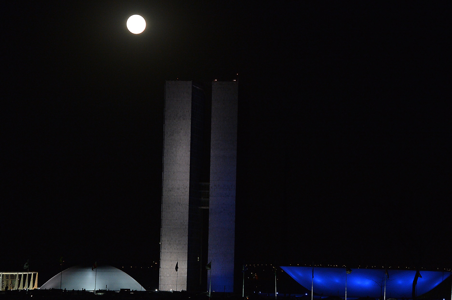 Superlua vista em Brasília em 10/08/2014 Marcello Casal Jr/Agência Brasil