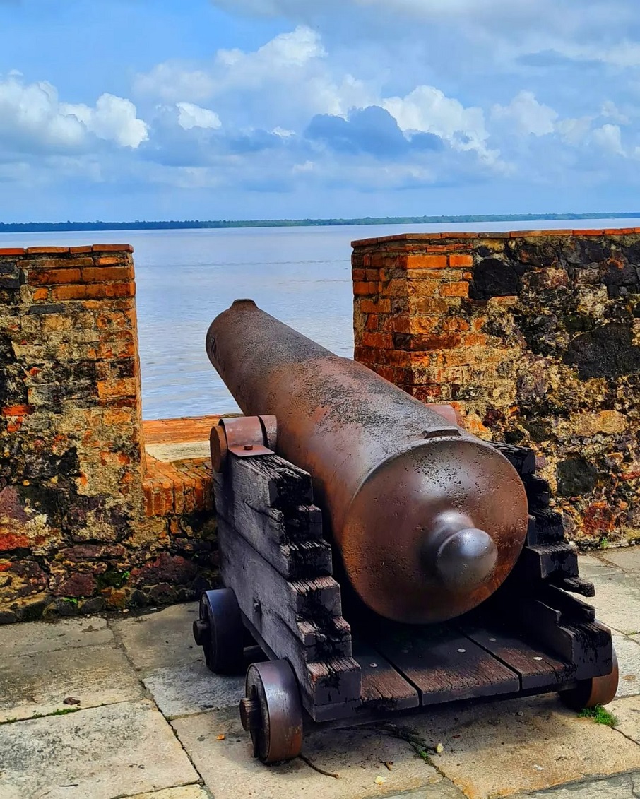 Canhão desativado no Forte do Presépio, em Belém do Pará. Foto: Reprodução/Instagram 05.05.2023