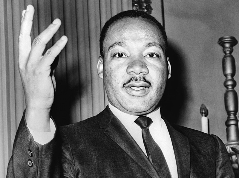 Em 1964, Luther King ganhou o Nobel da Paz por sua luta pacifista contra a segregação racial e doou o valor integral da premiação ao movimento negro dos Estados Unidos.
 Reprodução: Flipar