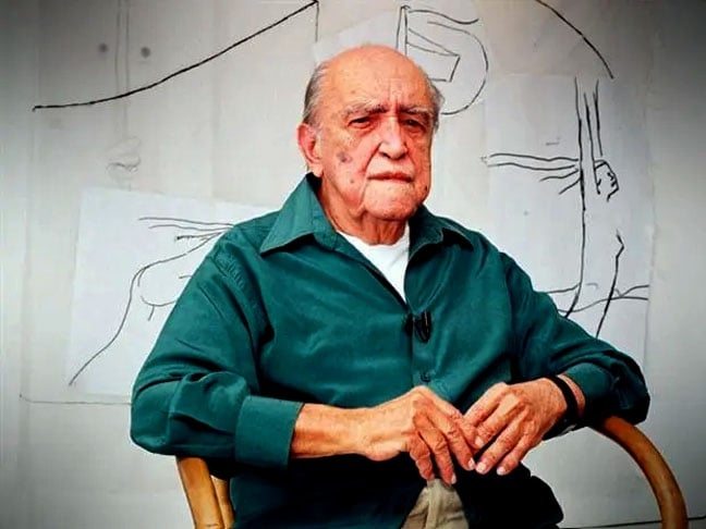 Doze anos após sua morte aos 104 anos de idade, Oscar Niemeyer ainda influencia a arquitetura mundial. Neste ano (2024), sites especializados em empreendimentos imobiliários destacaram um lançamento de luxo em Miami que adota curvas inspiradas no estilo do brasileiro. Reprodução: Flipar