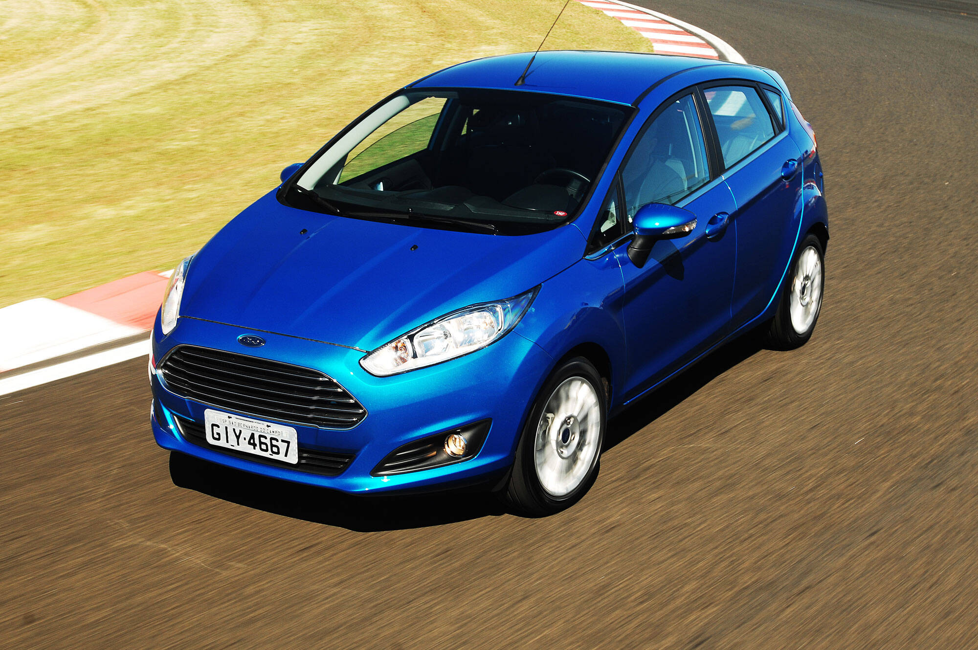 Ford Fiesta 1.0 EcoBoost. Foto: Divulgação/Ford