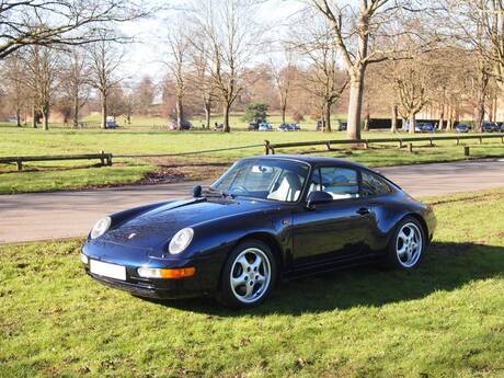 Porsche 911 (993) Carrera 2 Coupe 1995. Foto: Reprodução