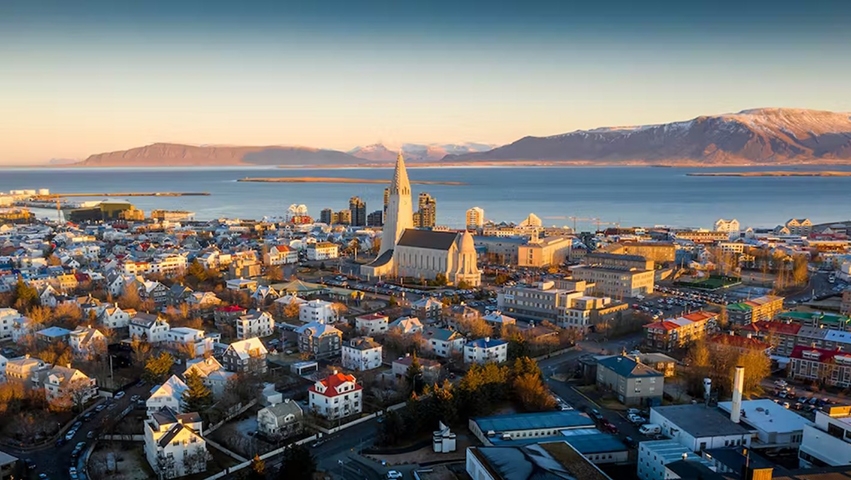 Na Islândia, 87% das habitações são aquecidas por meio dessa geração energética renovável. 
 Reprodução: Flipar