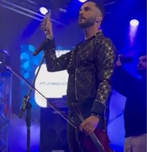 O sucesso foi tanto que Simão ganhou vários seguidores depois do episódio. “Não o conheço, mas já virei fã”, escreveu uma internauta. Reprodução: Flipar