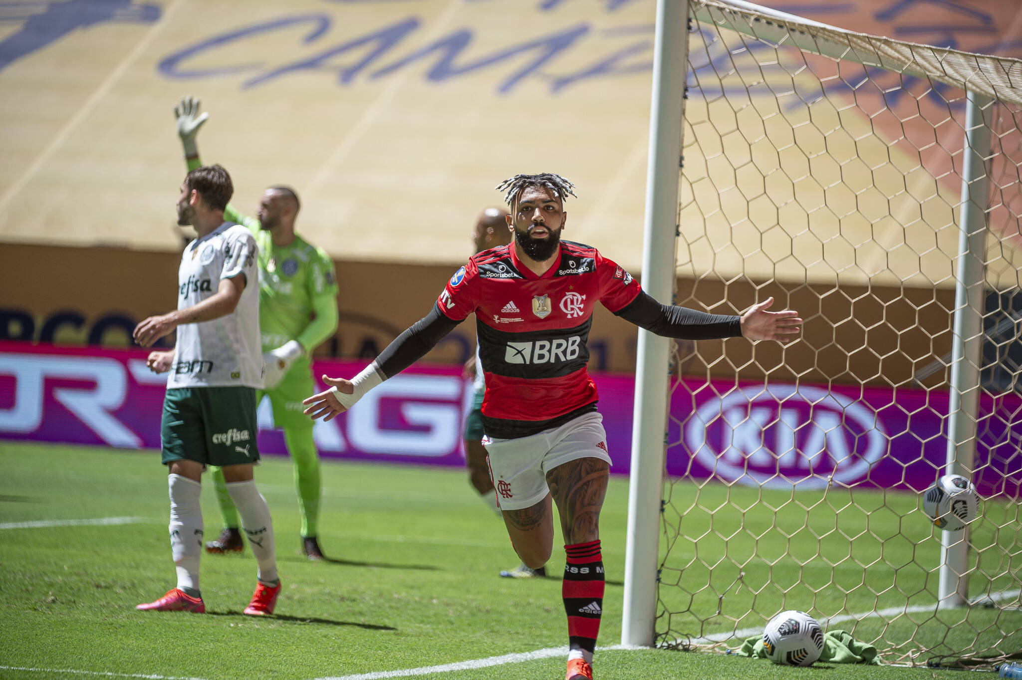 Foto: Reprodução/Flamengo e Palmeiras