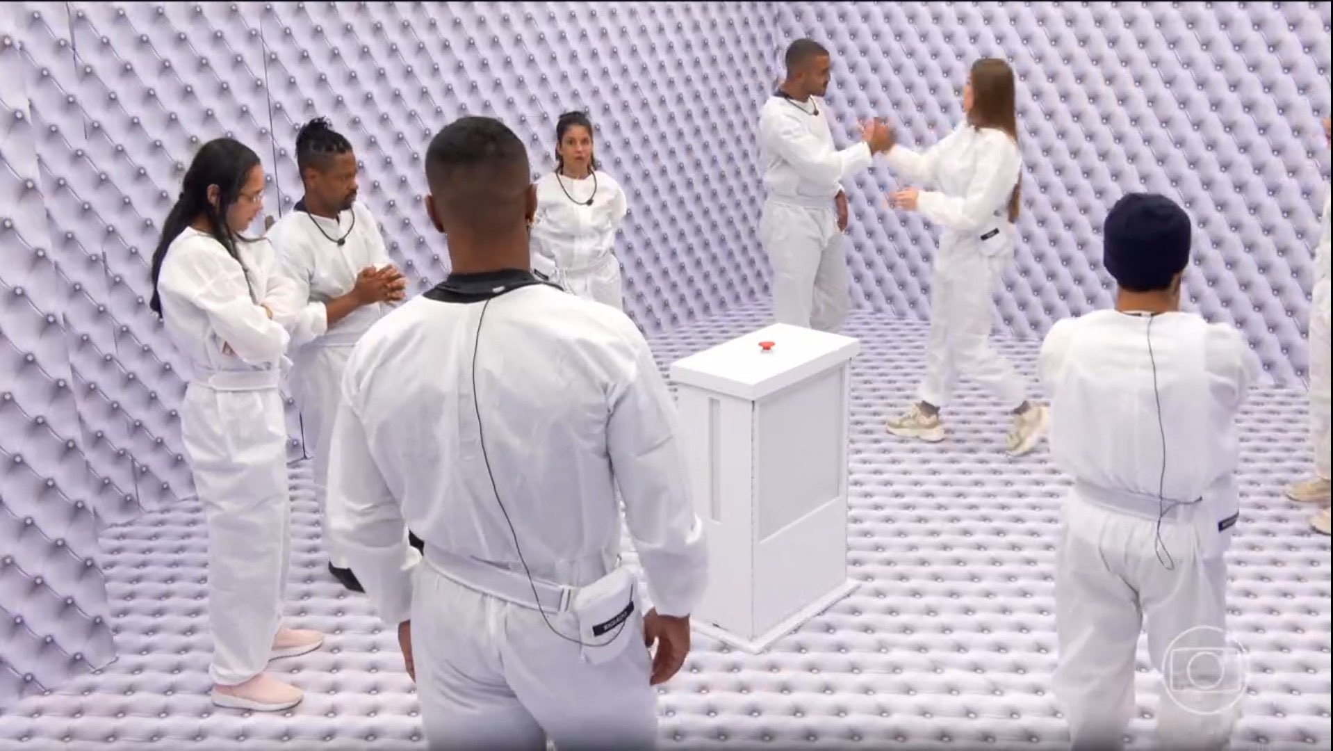 BBB 26 estreia com prêmio recorde de R$ 5,4 milhões e quarto branco. Foto: TV Globo