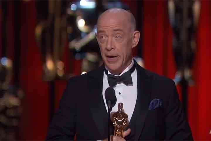 J.K. Simmons tem no currículo o Oscar de Melhor Ator Coadjuvante pelo papel do instrutor Terence Fletcher em “Whiplash: Em Busca da Perfeição” (2014). 

 Reprodução: Flipar