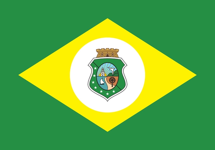 Ceará (CE) - Adoção: 25 de agosto de 1922. Representação: Exibe o brasão do estado sobre um fundo verde e amarelo, simbolizando as riquezas naturais e o progresso.
 Reprodução: Flipar