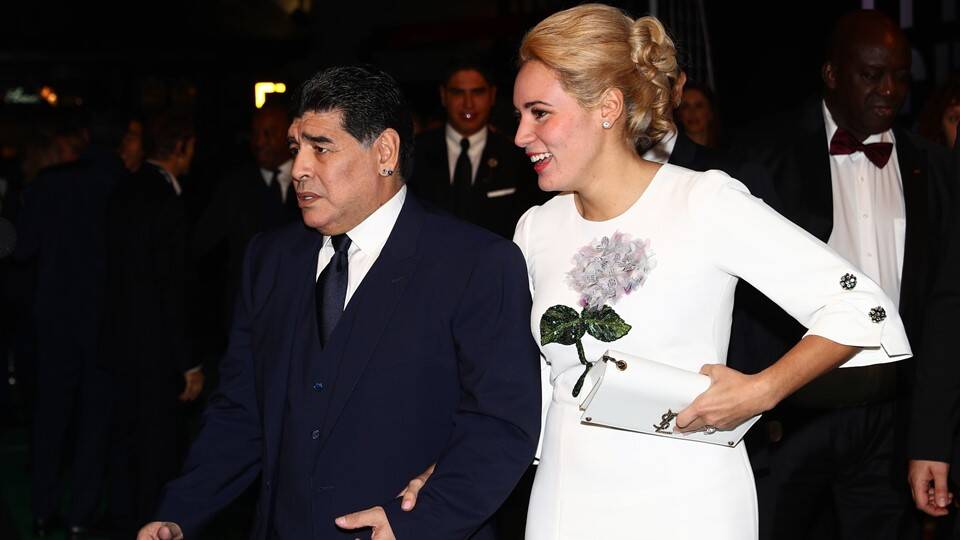 Maradona também foi à cerimônia da Fifa em Londres. Foto: Divulgação/Fifa