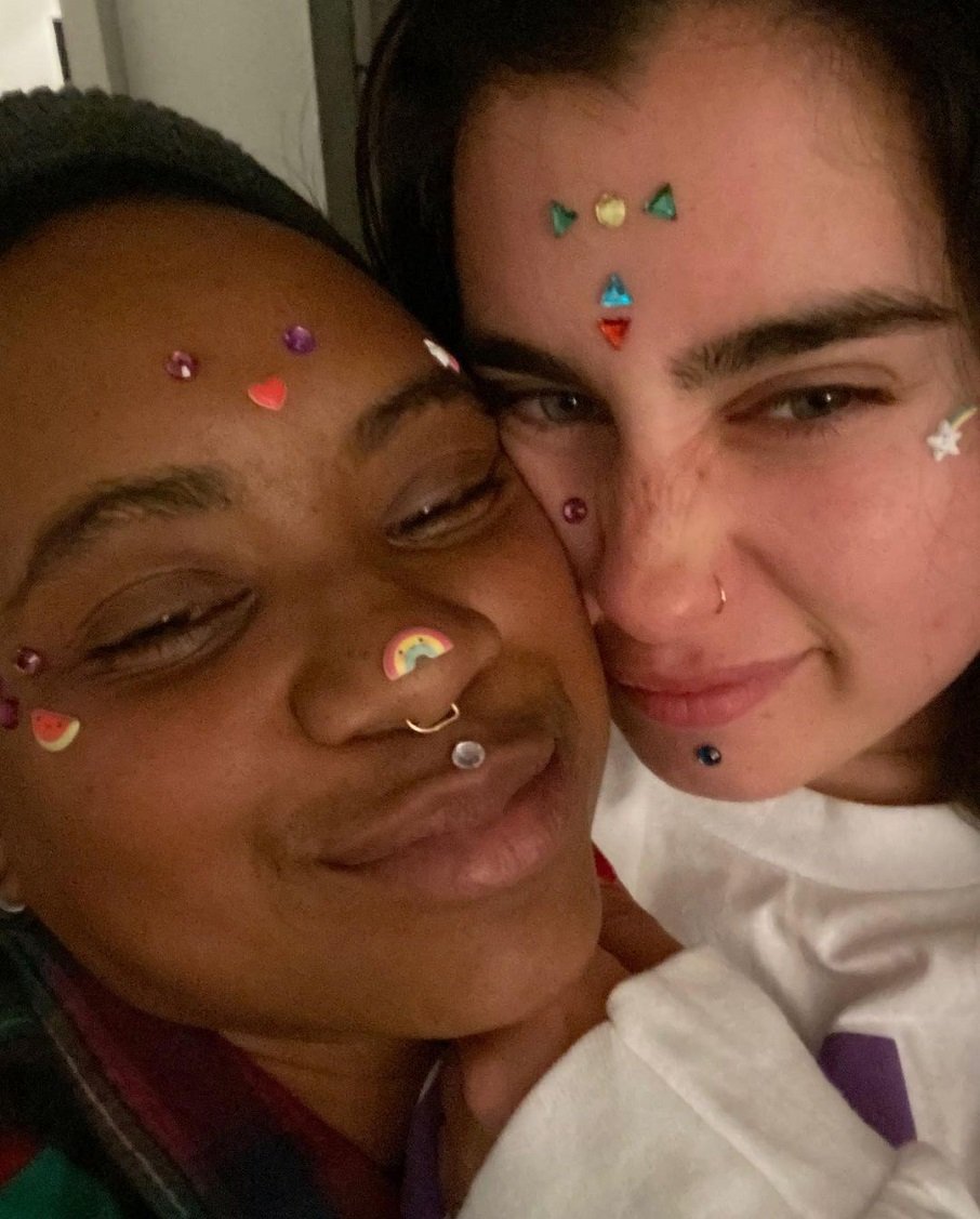 A cantora Lauren Jauregui e a namorada, a dançarina Sasha Mallory. Foto: Reprodução/Instagram 15.02.2023