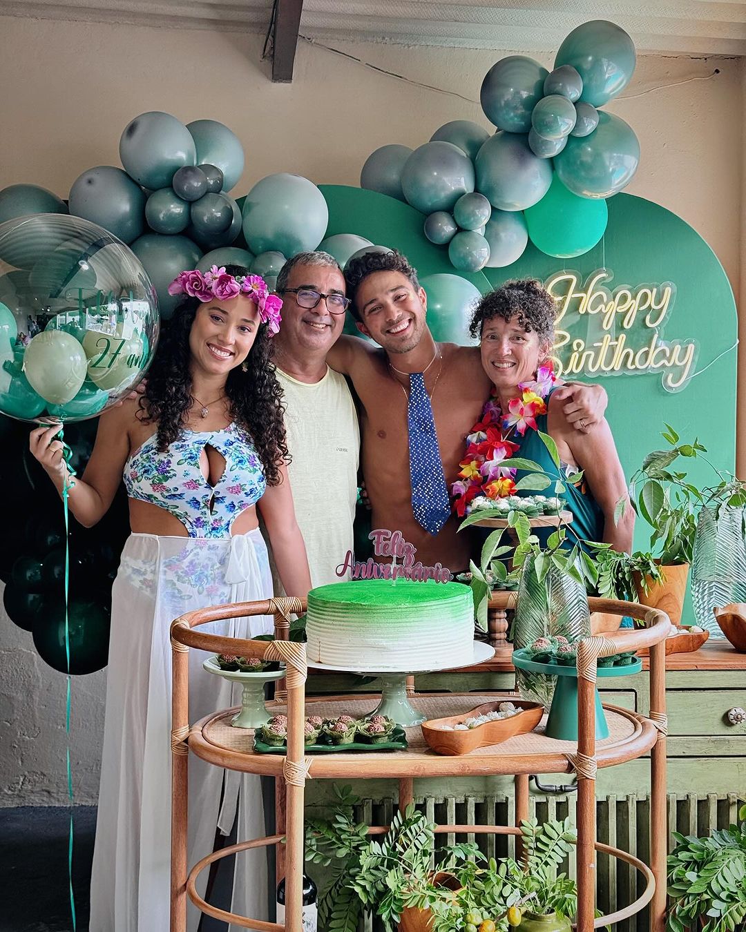 André Luiz Frambach celebra aniversário com família e amigos; veja Reprodução/Instagram