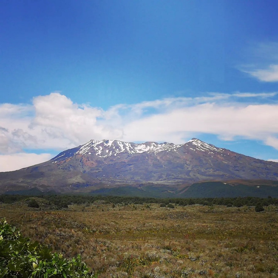 Vista para o Vulcão Taupo, no Tongariro National Park, na Nova Zelândia.. Foto: Reprodução/Instagram 26.01.2023