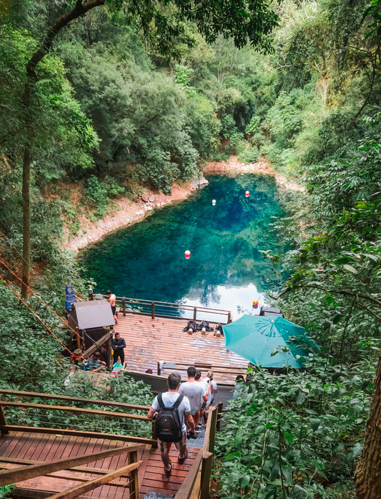 Lagoa Misteriosa em Jardim, no Mato Grosso do Sul. Foto: Reprodulão: Instagram/@lagoamisteriosa