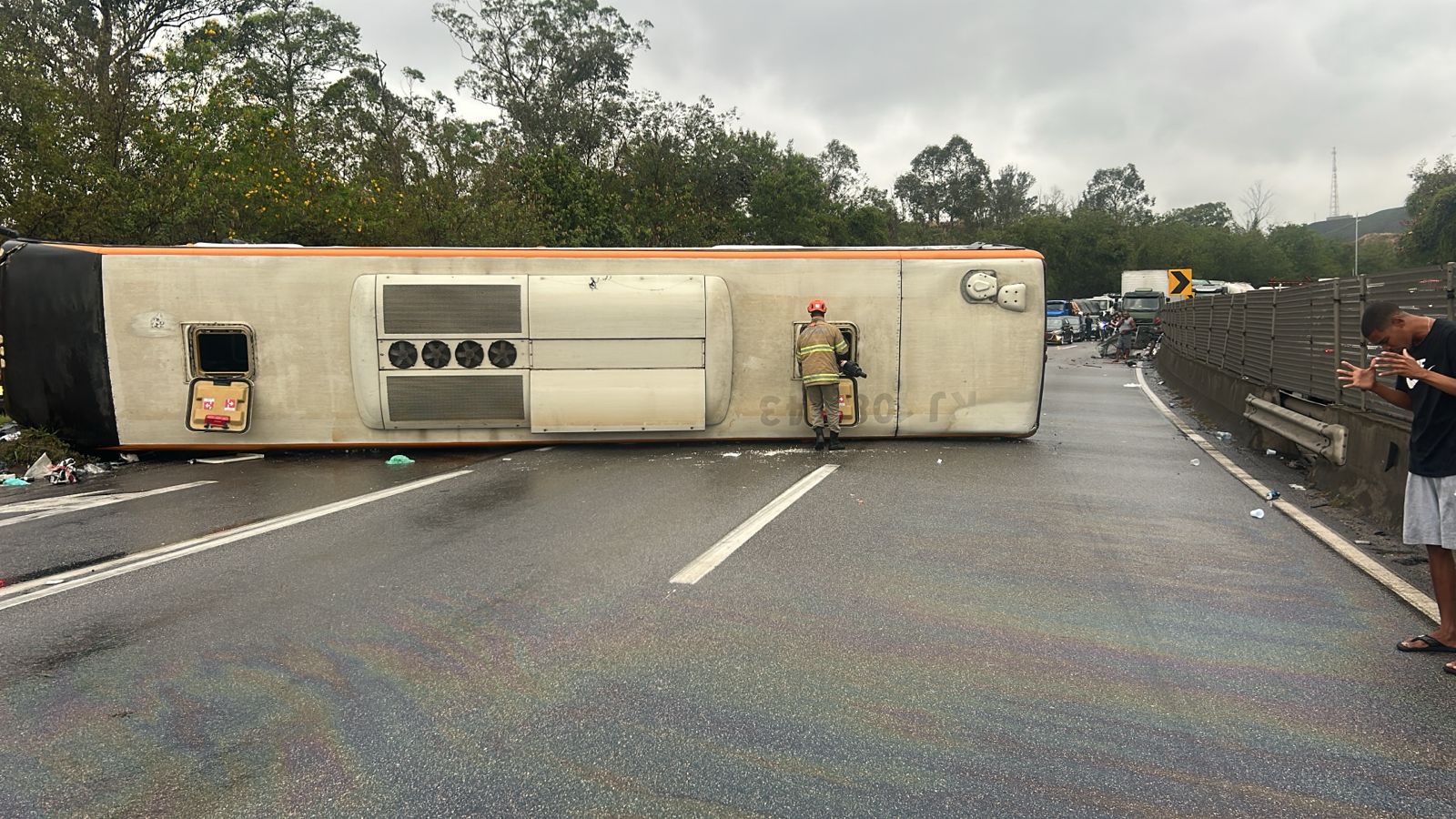 46 pessoas ficaram feridas. Foto: Divulgação/PRF