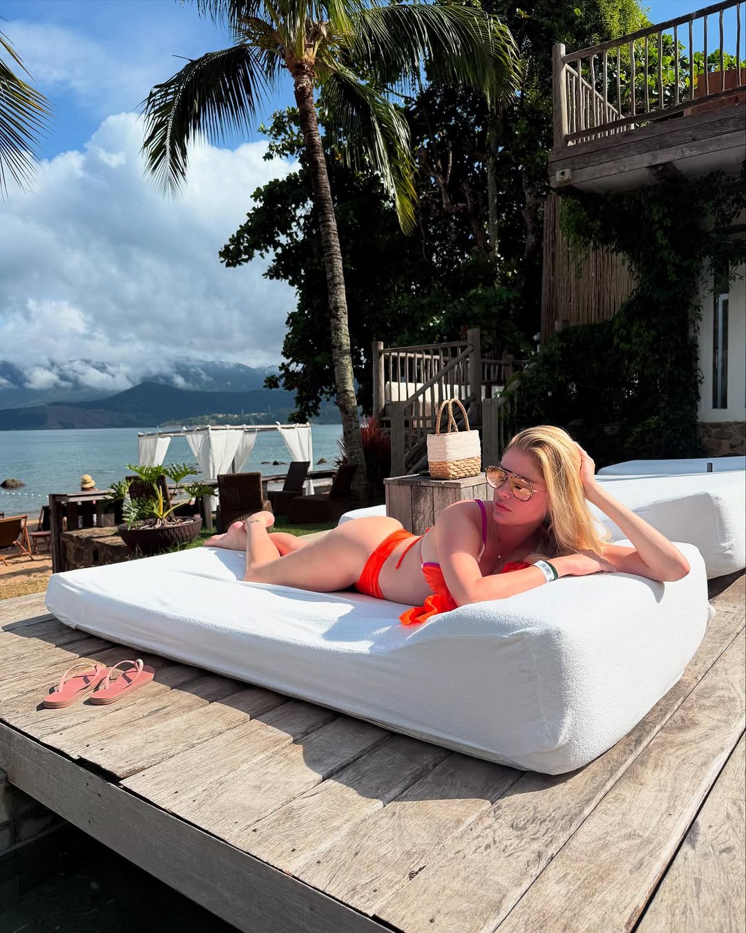 Bárbara Evans curte momento de descanso. Foto: Reprodução Instagram - 18.3.2025