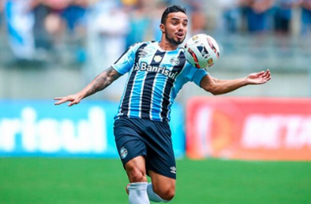 FABIO - Não estava seguro na marcação e foi pelo seu setor que o Corinthians criou as melhores oportunidades. Deixou a desejar - NOTA 5,0 - Foto:  Lucas Uebel/Grêmio FBPA