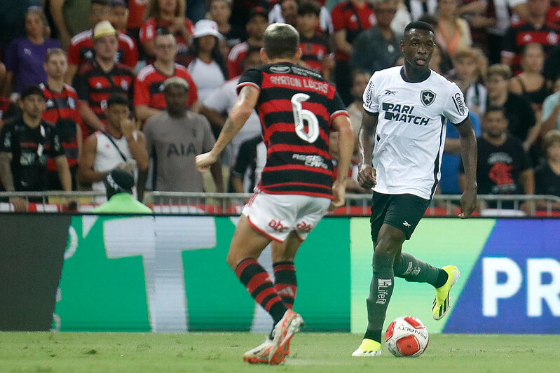 Flamengo x Botafogo Vitor Silva/Botafogo
