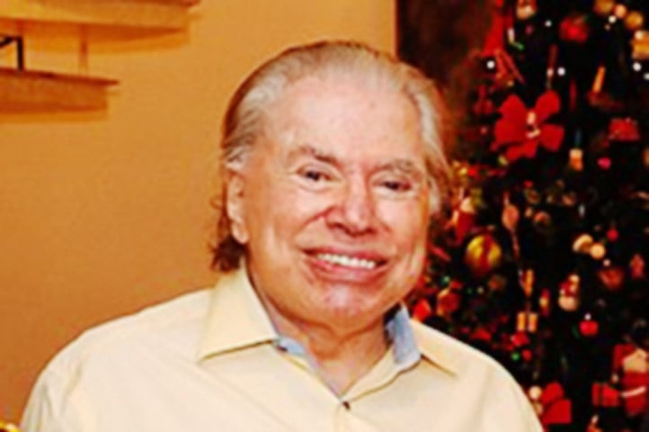 1º - Silvio Santos - Maior comunicador da história da televisão brasileira, o apresentador morreu aos 93 anos no dia 17 de agosto de 2024. De acordo a informação do hospital Albert Einstein, a morte foi em decorrência de uma broncopneumonia após infecção por influenza (H1N1). Reprodução: Flipar