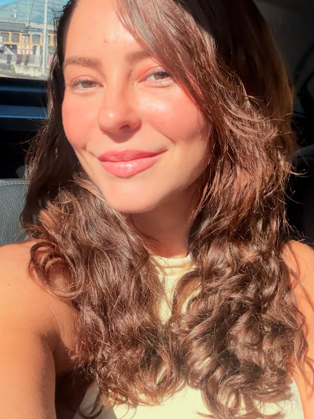 Paolla Oliveira posa sem maquiagem e reflete sobre beleza natural. Foto: Instagram