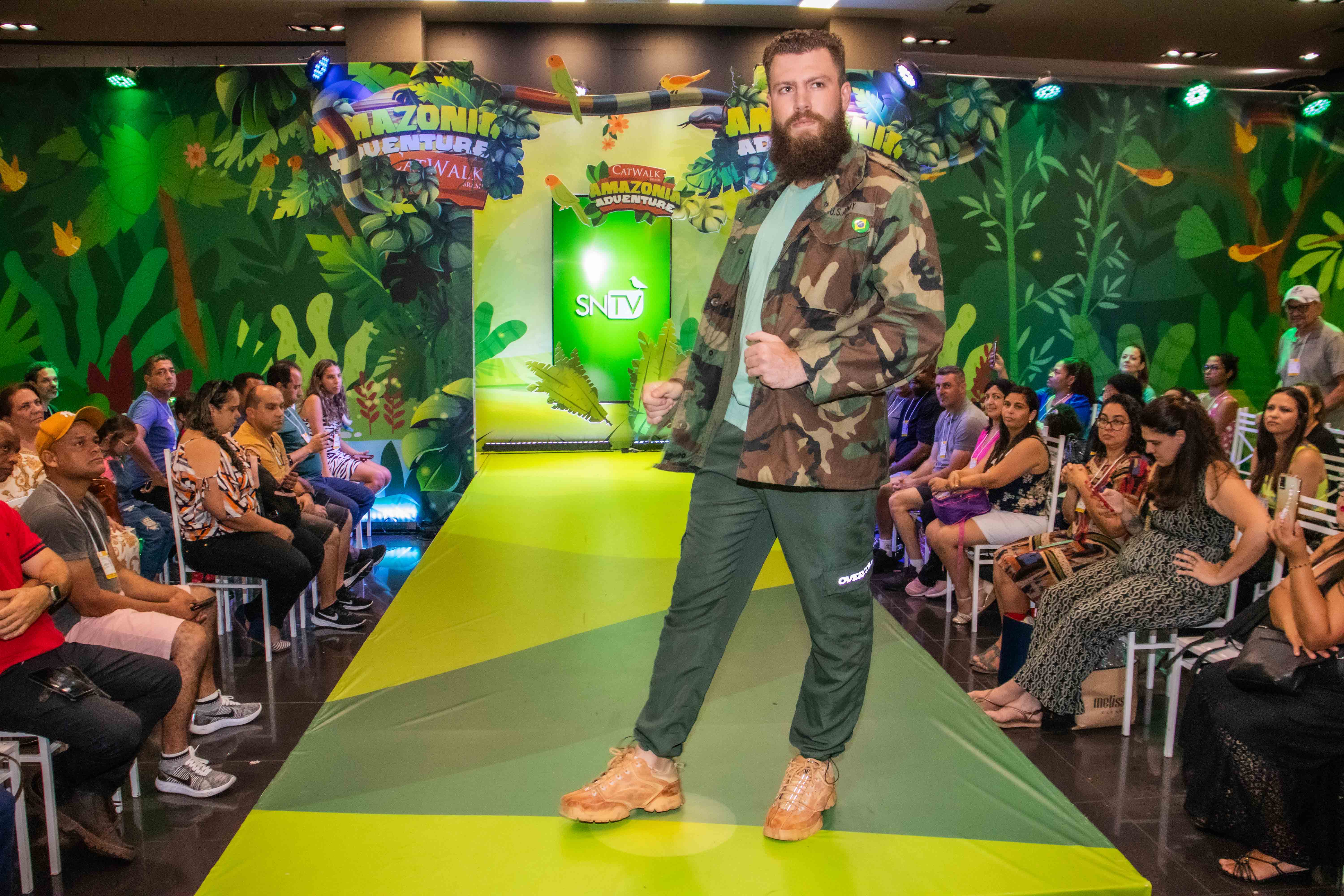 Em sua maior edição, Catwalk Brasil apresenta looks inspirados na Amazônia . Foto: Gustavo Campos