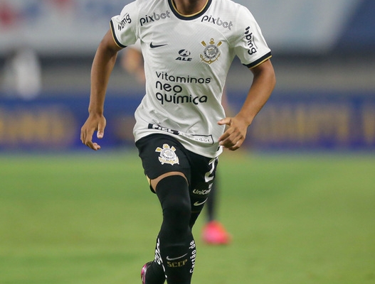 PEDRO - Deu renovo ao setor ofensivo, já cansado. Fez jogadas pelos flancos, contribuindo para um maior volume do Timão. Mas não foi tão eficiente na seleção de jogadas. Nota 5,0 - Foto: Rodrigo Coca/Ag. Corinthians