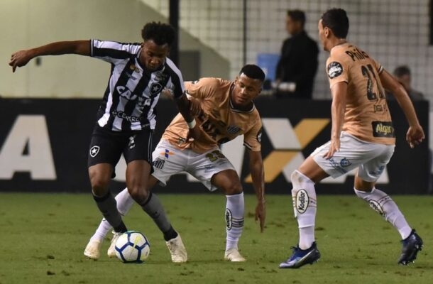 36ª rodada do Campeonato Brasileiro de 2018: Santos 1 x 1 Botafogo, na Vila Belmiro - Gols: Rodrygo (SAN)