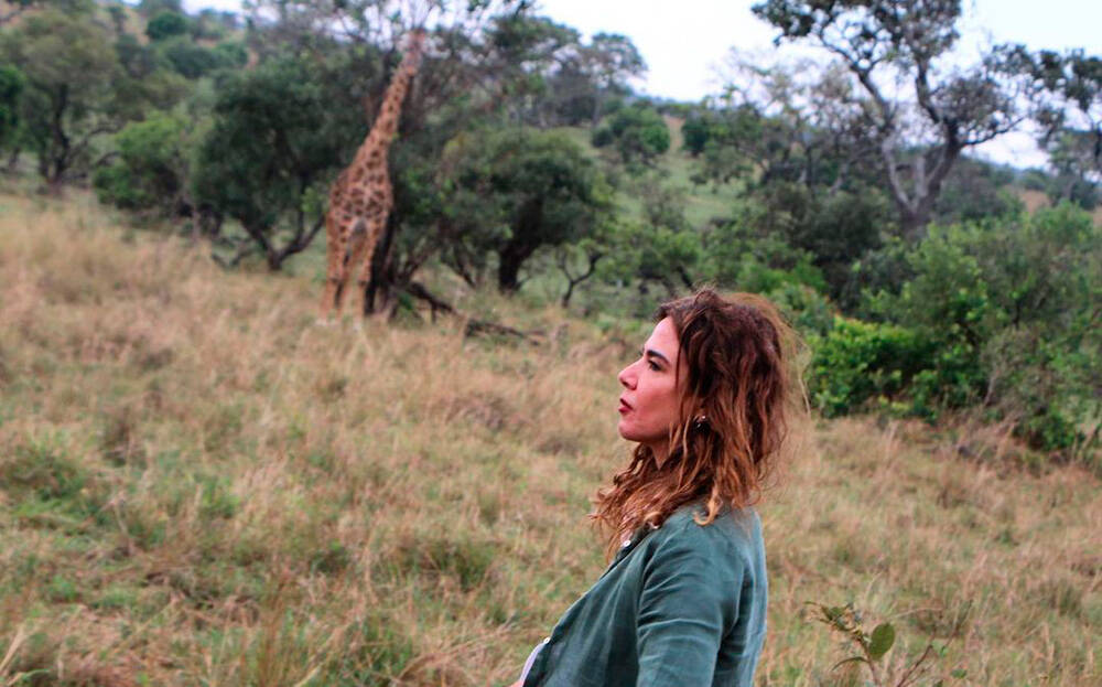 Luciana Gimenez é apaixonada pelas girafas. Foto: Reprodução/Instagram