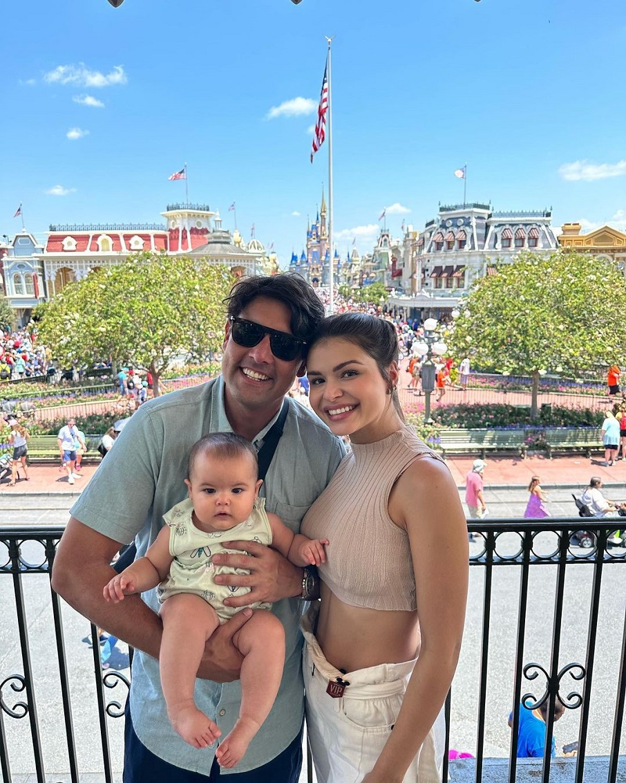 Bruno De Luca e a família em Orlando, nos EUA. Foto: Reprodução/Instagram 26.06.2023