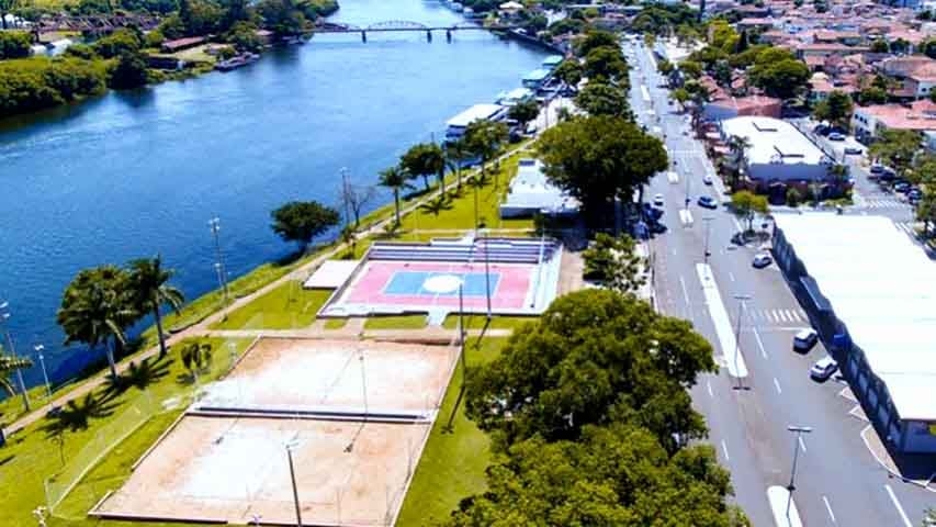 Barra Bonita faz fronteira com as cidades de Jaú, Igaraçu do Tietê, São Manoel, Mineiros do Tietê e Macatuba. 
 Reprodução: Flipar