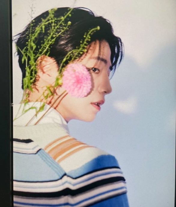 Song Jae-rim começou sua carreira como modelo. Ele chegou ser destaque em capas de várias revistas renomadas na Coreia do Sul, como Bazaar, Vogue, GQ e Marie Claire.  Reprodução: Flipar