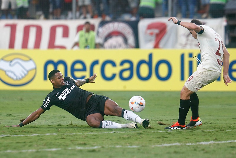 Universitario x Botafogo - Libertadores Vitor Silva/Botafogo