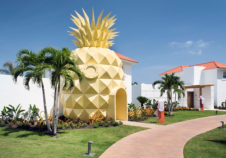 A entrada da Pineapple Villa, no Resort Nickelodeon Punta Cana.. Foto: Resort Nickelodeon Punta Cana/Divulgação